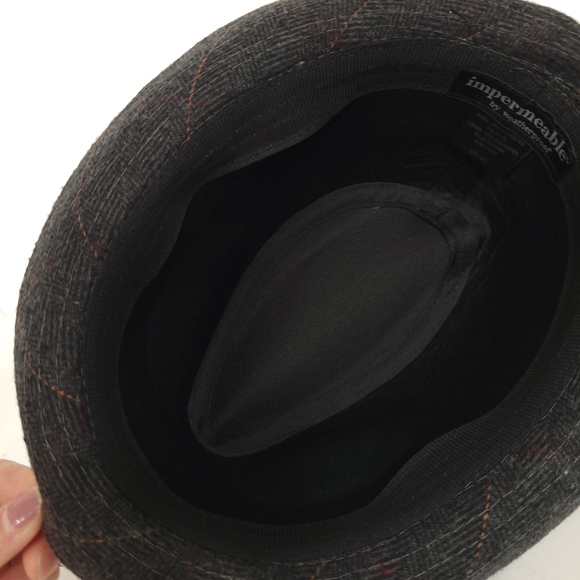 Fedora Impermeable by Weatherproof Grey Plaid pattern Size M/L Hat - Picture 4 of 9